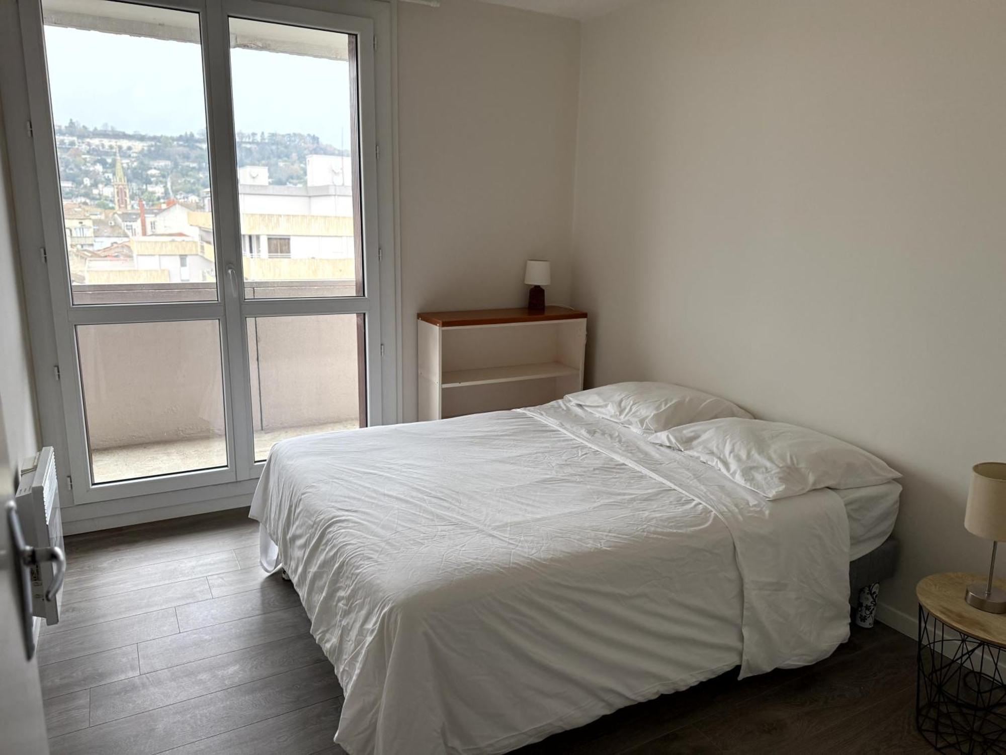Appartement 4P 70M2 Plein Centre Avec Parking Agen Dış mekan fotoğraf