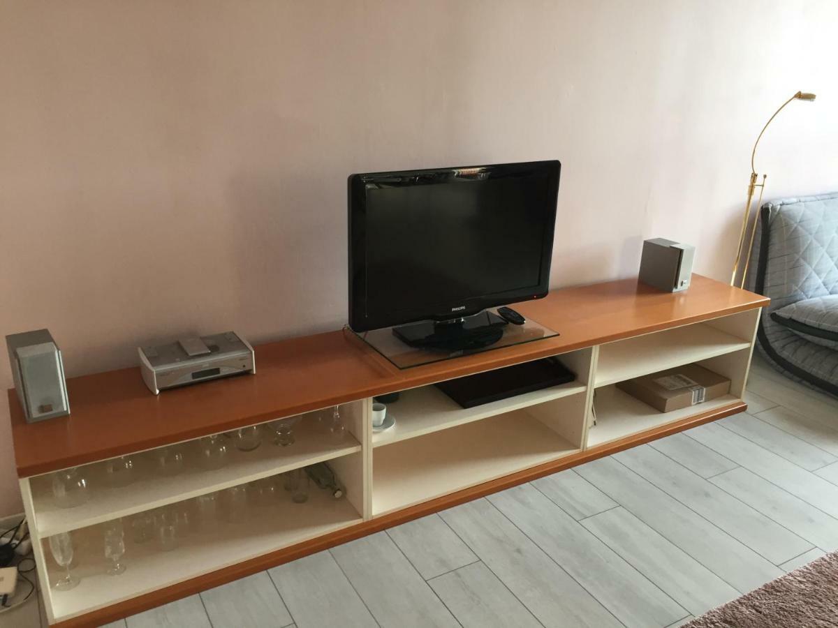 Appartement 4P 70M2 Plein Centre Avec Parking Agen Dış mekan fotoğraf